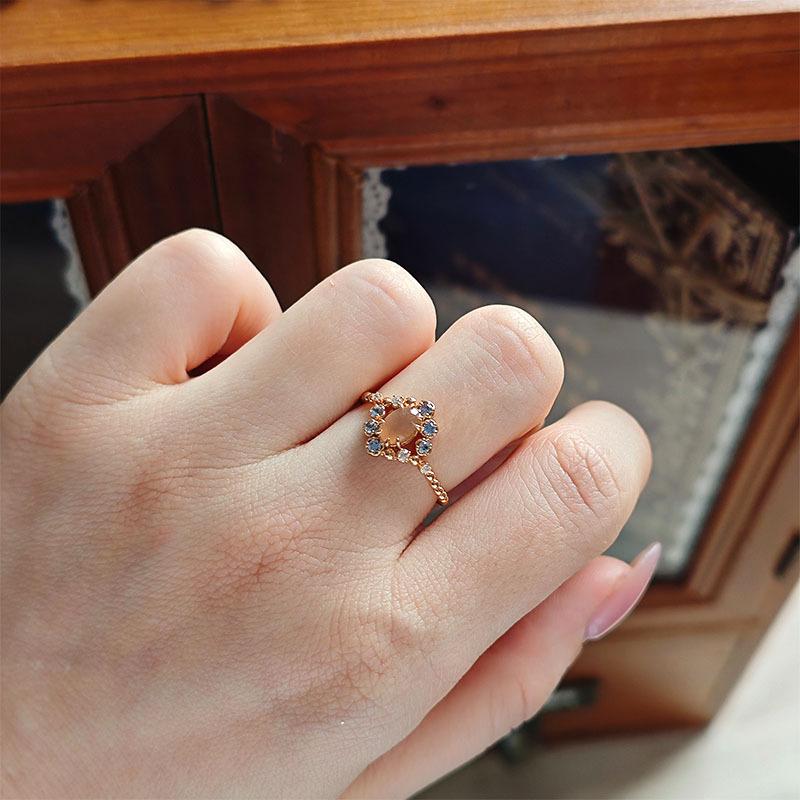 Dames ring van s925 zilver met oranje maansteen designer_voghion.com