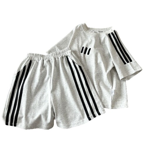 Children's summer short-sleeved suit T-shirt two-piece pure cotton Korean medium and large children's suit all-match spliced men and girls 'suit
