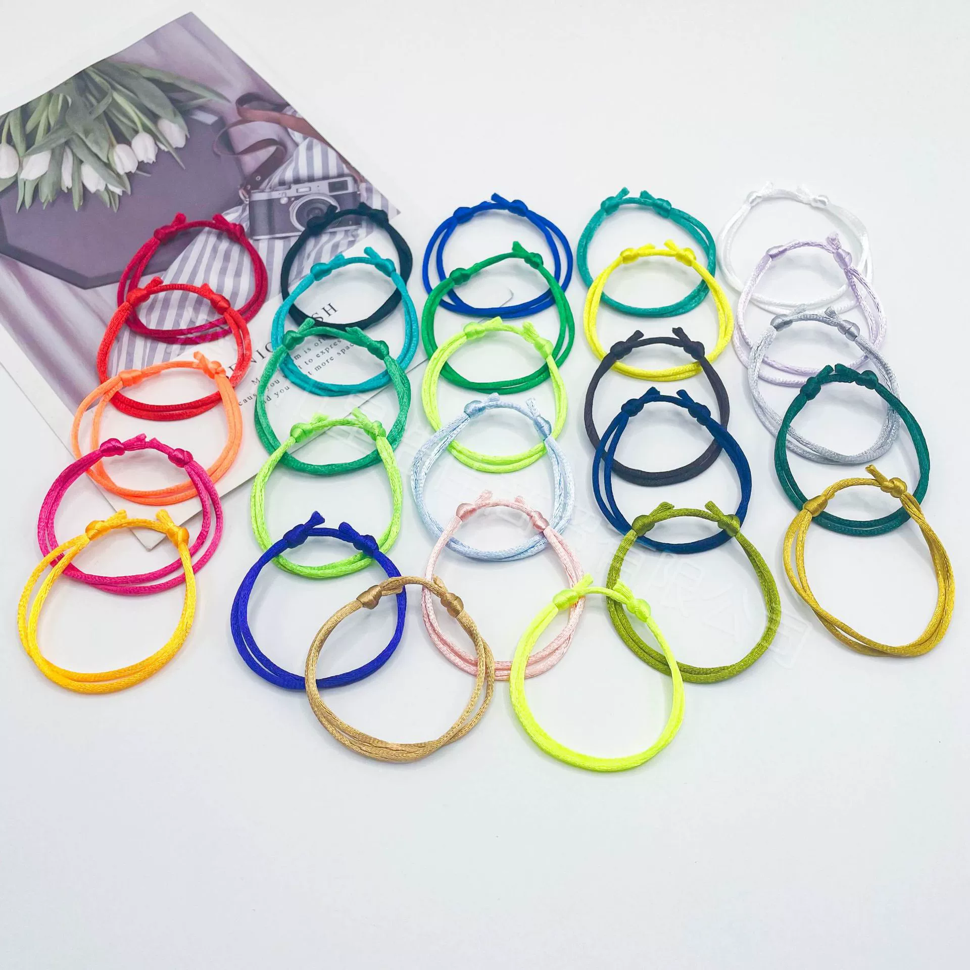 Простой ручной работы сотканный год