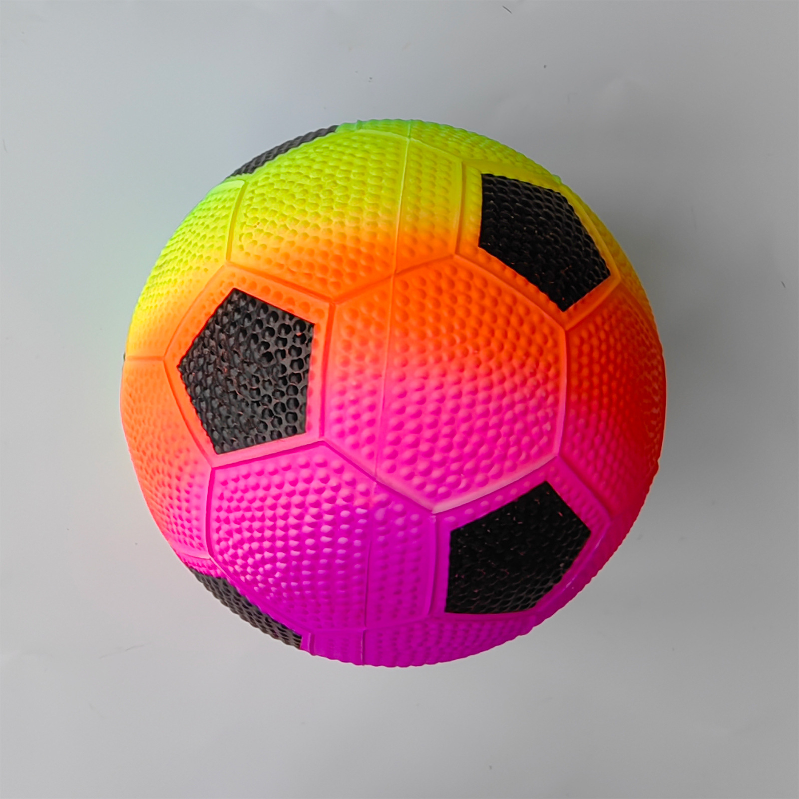 Fábrica directa de juguetes para niños arco iris / sandía / serie de fútbol de PVC para niños batería de pelota