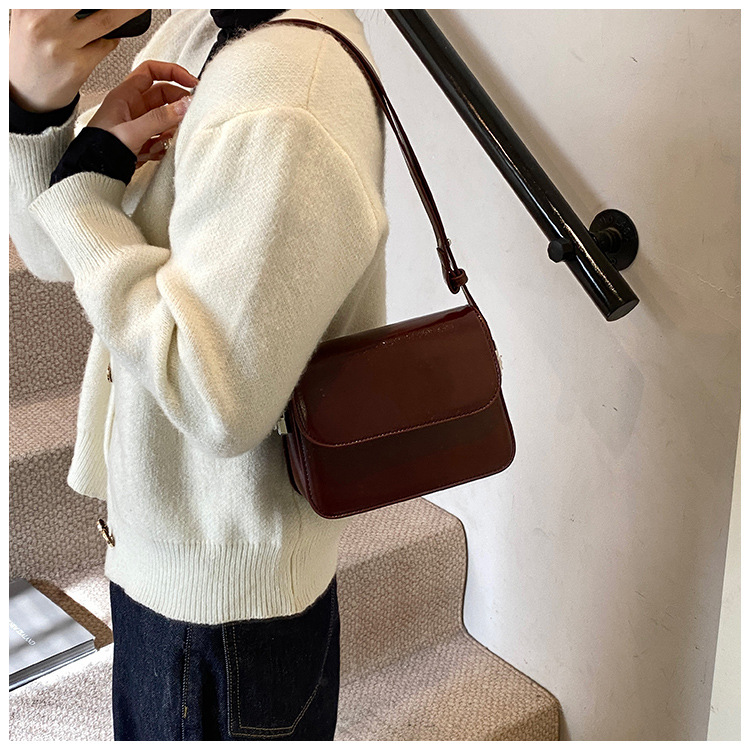 This year's popular small women's bags are the new 2024 trendy, versatile, simple and niche single-shoulder, underarm and crossbody bags undefined