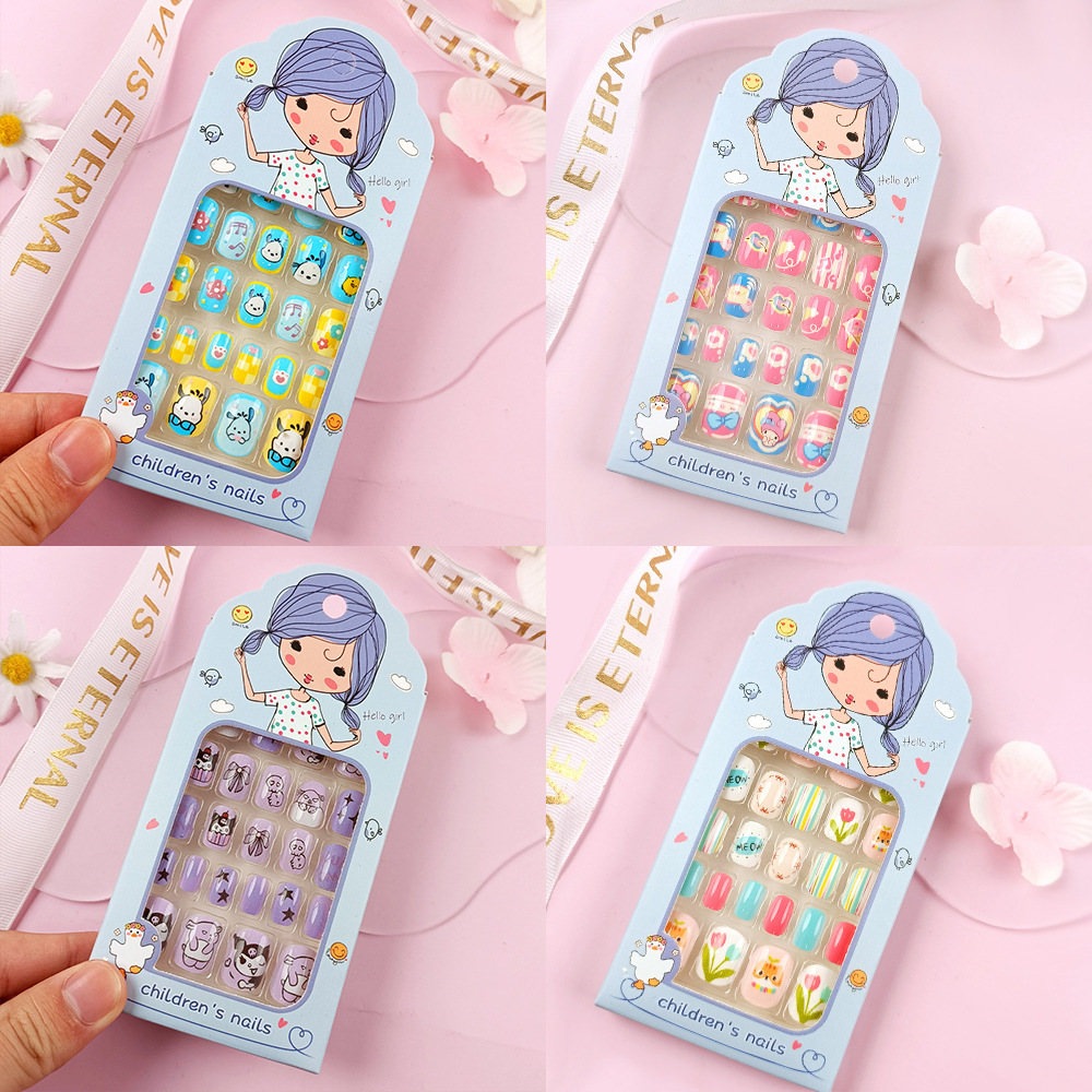 Uñas postizas adhesivas de moda para niños mayores, lindas pegatinas de uñas con dibujos animados, caja de 24 piezas de lindos parches de uñas. image 1