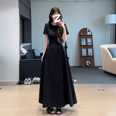 法式赫本风黑色连衣裙子女夏季2025新款设计感礼服裙气质收腰长裙