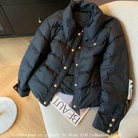 黑色翻领金扣小香风棉服女2024冬季新款感轻薄夹棉棉衣短外套