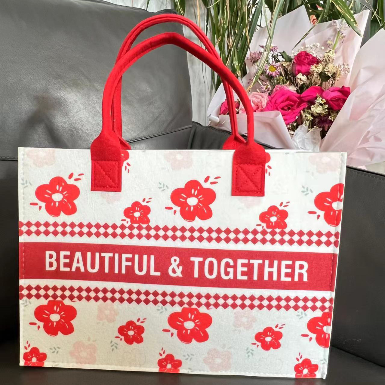 작은 붉은 꽃; 35*25*12cm