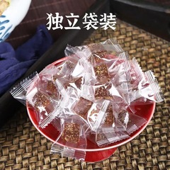 Licorice loquat soft cake independently packaged traditional pastry manufacturer licorice Pipa fruit cake 100g bag wholesale delivery