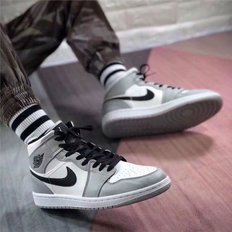 Оптовая поставка Putian чисто оригинальные AJ1 high-top Joe 1 дым obsidian универсальный синий университет мужские и женские кроссовки для спорта баскетбол