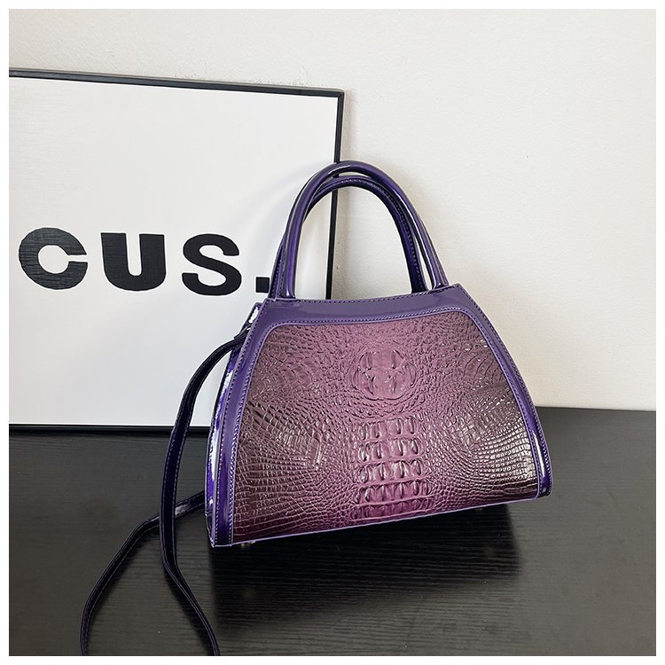 Comercio exterior al por mayor 2023 nuevo estilo retro tendencia bolso de mujer bolso de mensajero de un solo hombro de gran capacidad bolso de color a juego