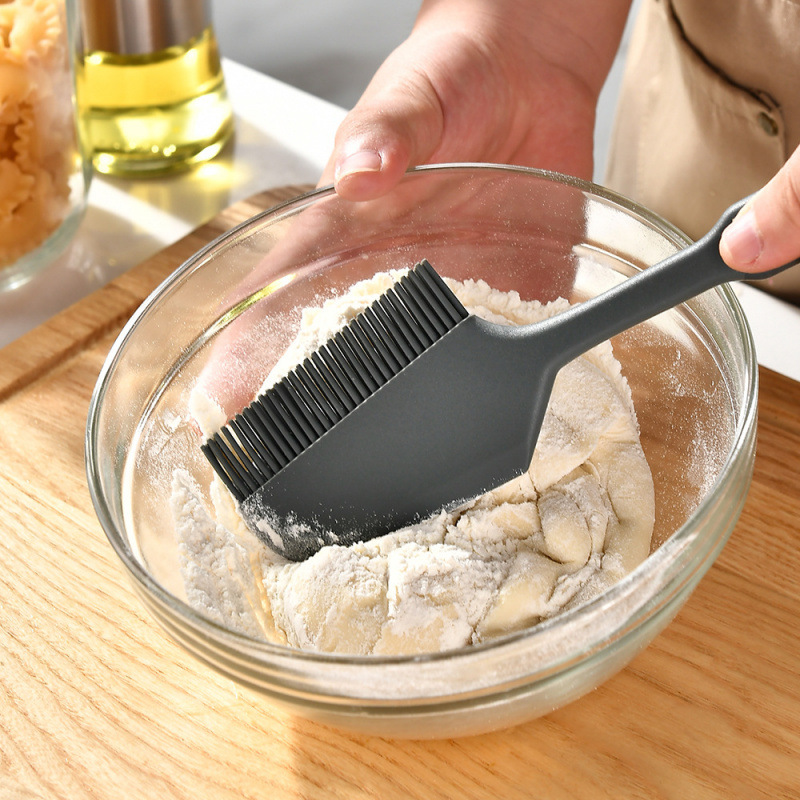 Cross-Border Silicone Two-In-One Scraper and Oil Brush, Kitchen Silicone Dual-Purpose Spatula, Baking Scraper, Cake Cream Spreader