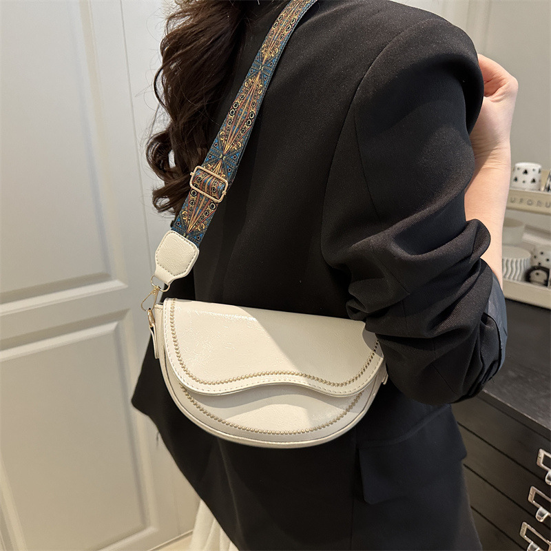Vintage Women's Shoulder And Crossbody Saddle Bag Versatile_voghion.com
