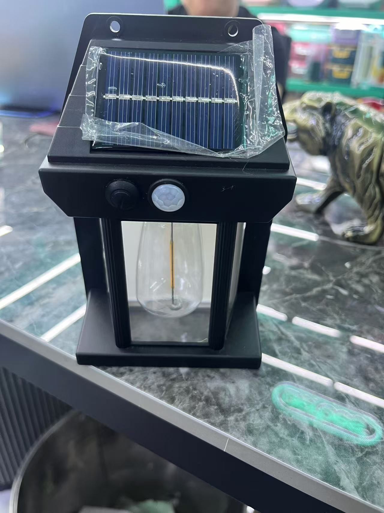 Nueva lámpara solar al aire libre lámpara de alambre de tungsteno lámpara de pared exterior inducción impermeable jardín lámpara de iluminación de villa