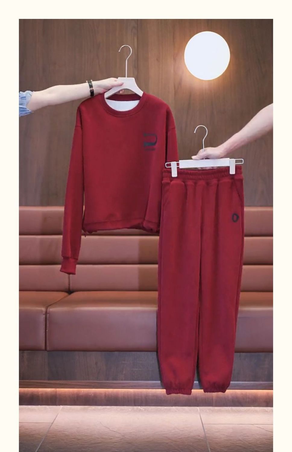 "Conjunto deportivo informal para mujer: sudadera con capucha y pantalones deportivos de estilo coreano (caqui/burdeos/negro)"_voghion.com