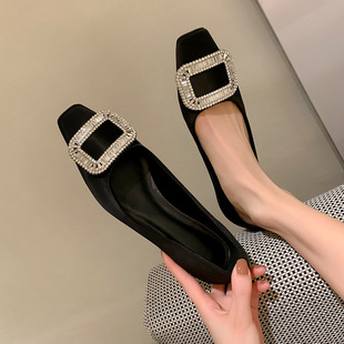 �ɷN����~����ˮ荆�Ь�¿�W��վ������ɫ���淽�^�и��\��ŮЬ