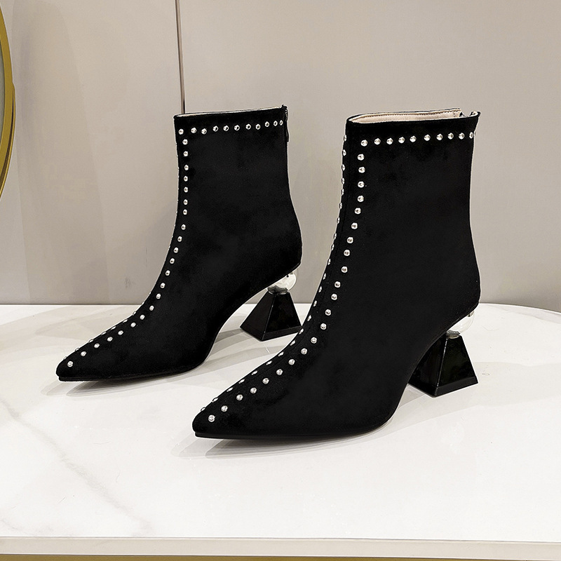 2025 Autumn New French Style High Heel Short Boots Fashionable Women's Suede Pointed Toe High Heels Comfortable Casual Sexy