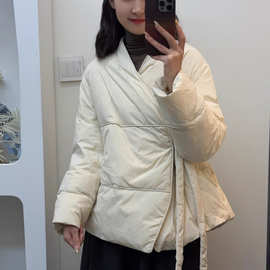 2025秋冬V领斜襟系带中式羽绒服90白鸭绒复古宽松保暖外套女
