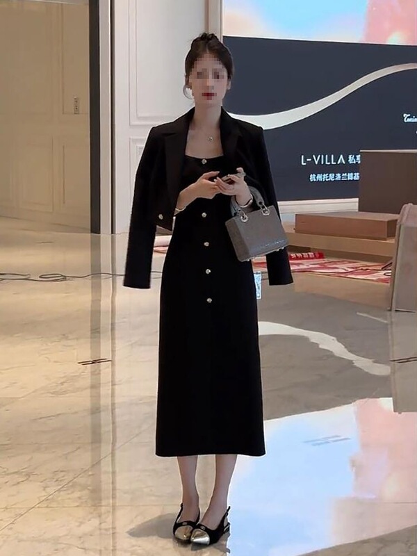 法式气质小香风套装女秋季2025新款短款外套背心连衣裙两件套|undefined