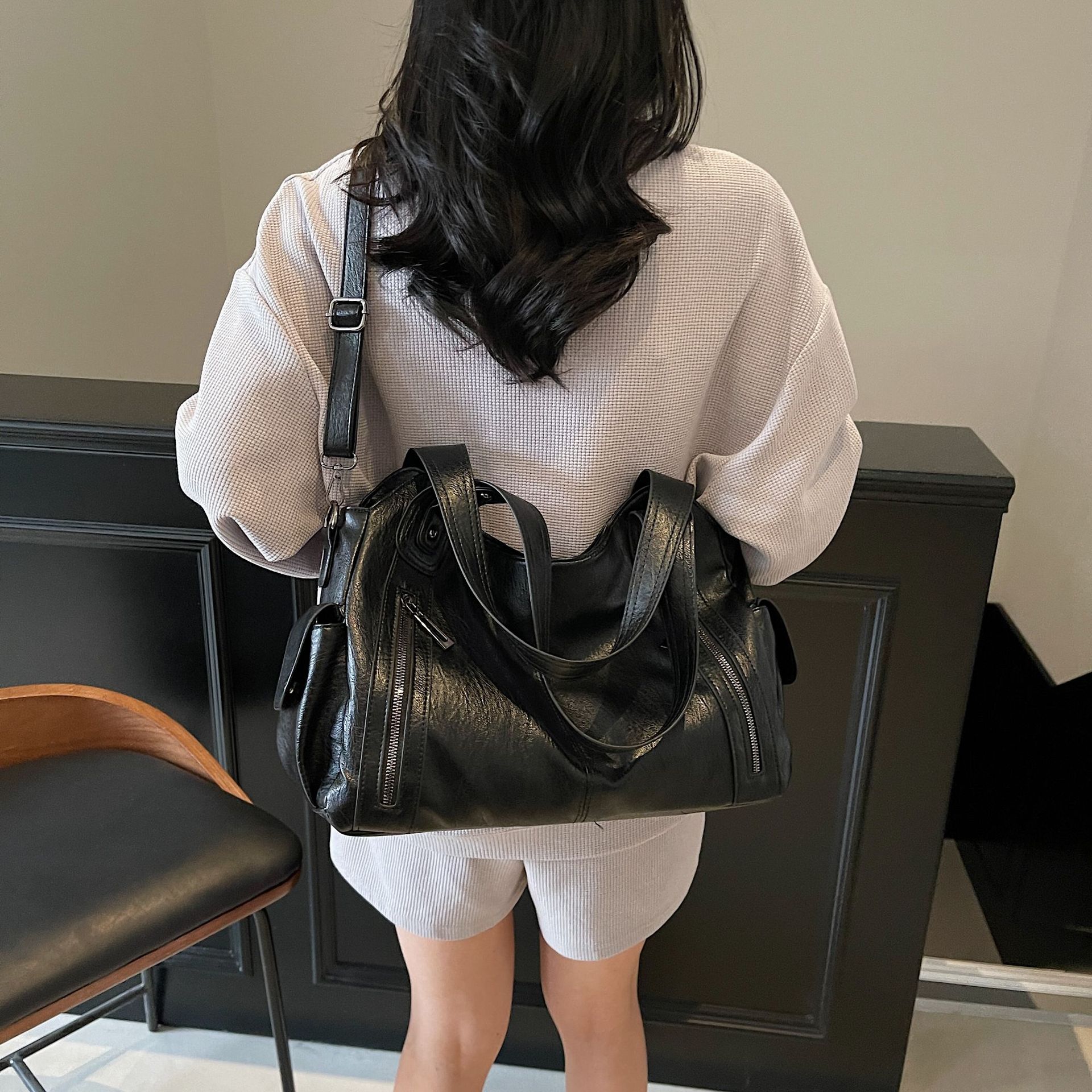 Versatile Women's Shoulder Bag High End Large Capacity Tote Bag_voghion.com