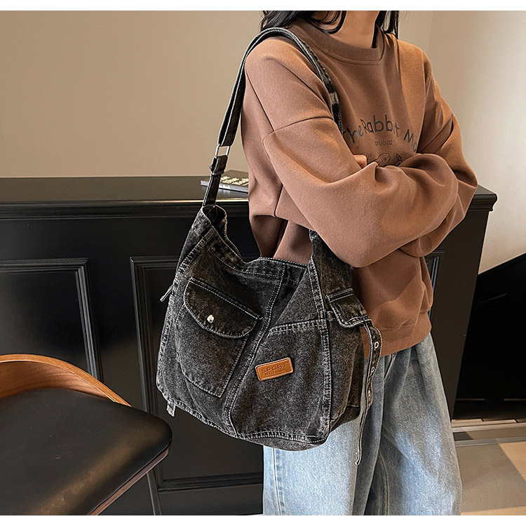 Bolso de mezclilla Tote para mujer 2025 nuevo y práctico bolso de hombro de cercanías bolso de mensajero retro de mezclilla de gran capacidad