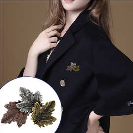 欧美简约时尚复古三色枫叶树叶子圣诞节胸针领针胸花西装服饰饰品