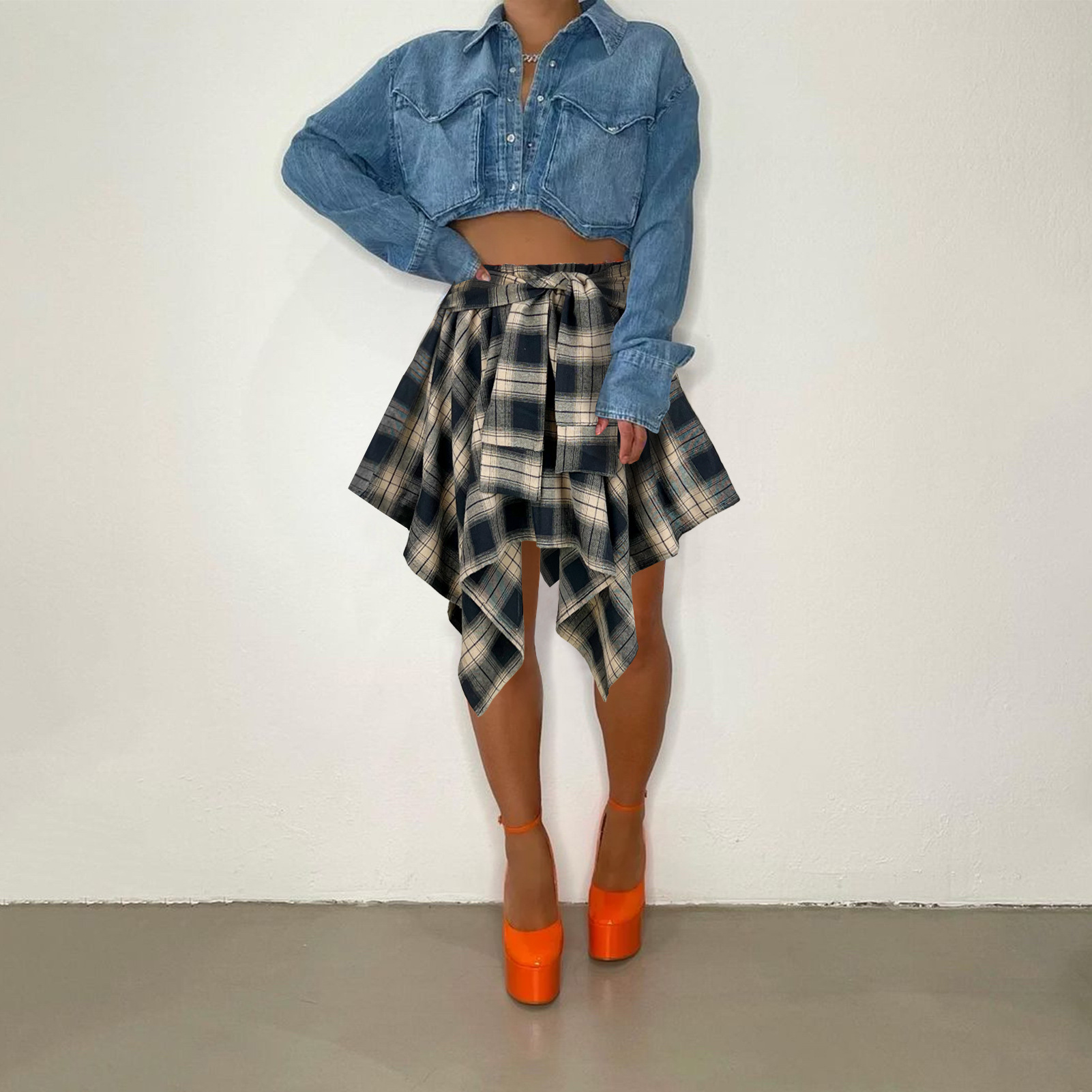 6556 黑米黄色模特图 4.jpg