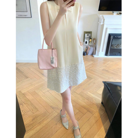 Foreign Style Princess Style Acetic Acid Handmade Bow Sequins Velvet Elegant Elegant Small Chanel Style Sleeveless dress Women's Fashion