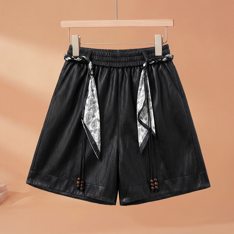 Branded Fashion Sheepskin Shorts 2026 Autumn/Winter New High-End Trendy Elastic Waist Loose Fit Youthful Boot Pants Branded Fashion Sheepskin Shorts 2026 Autumn/Winter New High-End Trendy Elastic Waist Loose Fit Youthful Boot Pants