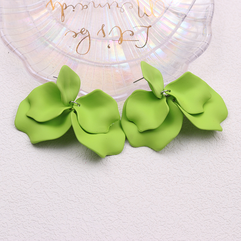 29g Weight 304 Stainless Steel Ear Needle Material Drop Earrings Classification 1 Pair Quantity Holiday, Daily Occasion Acrylic Material Petal Pattern Women's Gender Spray Paint, Tassel, Pleated Design Casual, Vacation Style 1 Pair Casual Vacation Petal Spray Paint Tassel Pleated Arylic Drop Earrings 7