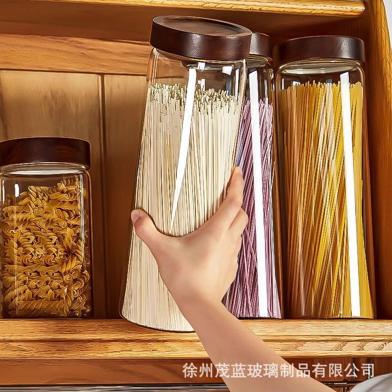 Household Glass Storage Jar with Acacia Wood Lid, Screw-Top Storage Container, Large Capacity, Sealed, Moisture-Proof, Suitable for Dried Citrus Peel and Grains Household Glass Storage Jar with Acacia Wood Lid, Screw-Top Storage Container, Large Capacity, Sealed, Moisture-Proof, Suitable for Dried Citrus Peel and Grains