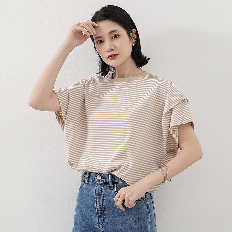 Estilo japonés transfronterizo artístico simple delgada suelta a rayas manga corta Camiseta diseño cuello redondo manga de murciélagos estilo coreano