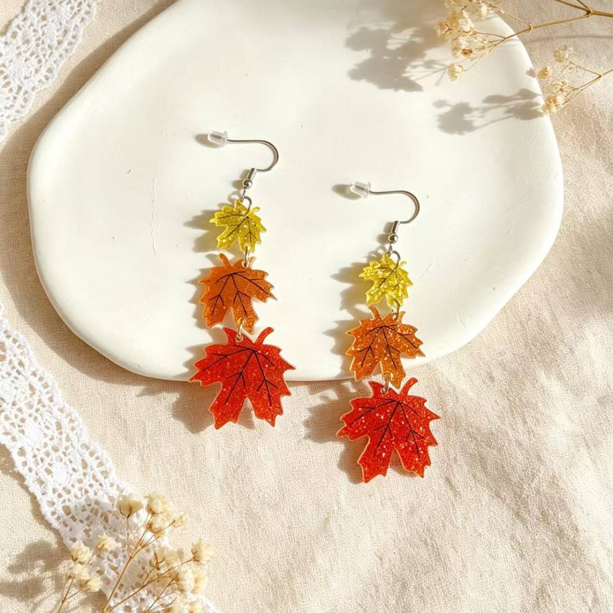 Cross-Border Shiny Red Bohemian Retro Pendant Earrings with Heart-Shaped Embellishments and Acrylic Maple Leaf Earrings