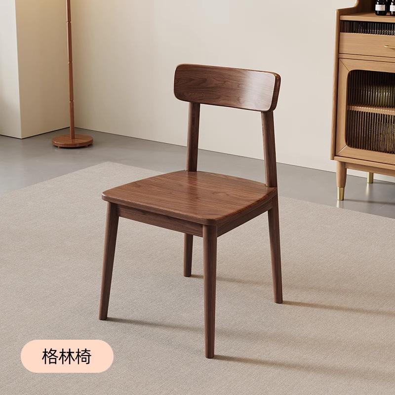 北欧全無垢材のダイニングテーブルと椅子の組み合わせ、家庭用モダンでシンプルな小さなアパートメント、軽い高級感のあるハイエンドのログカラーテーブルダイニングテーブル|undefined