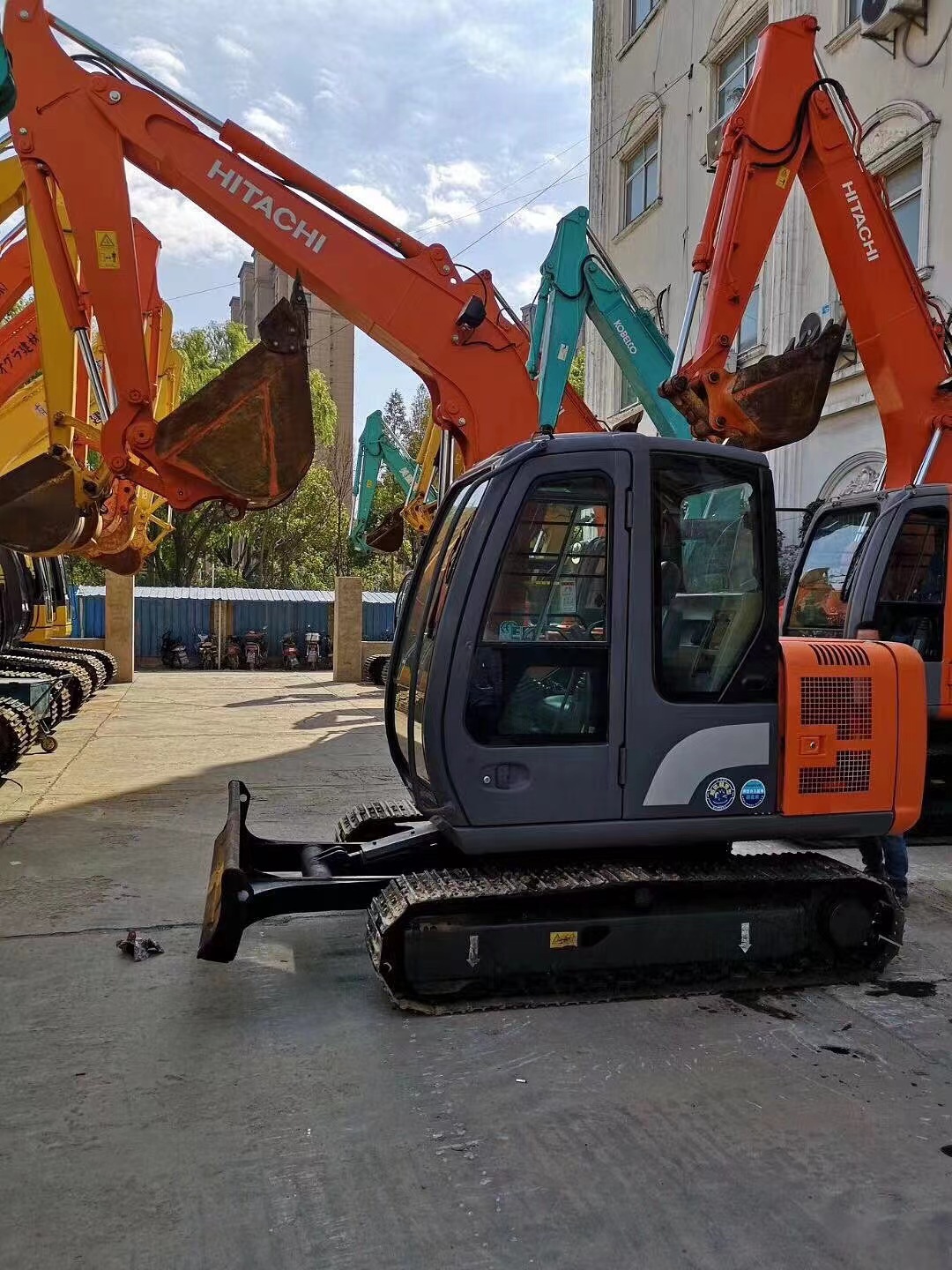 20 35 60 70 Pequeña excavadora de segunda mano Komatsu Carter Hitachi