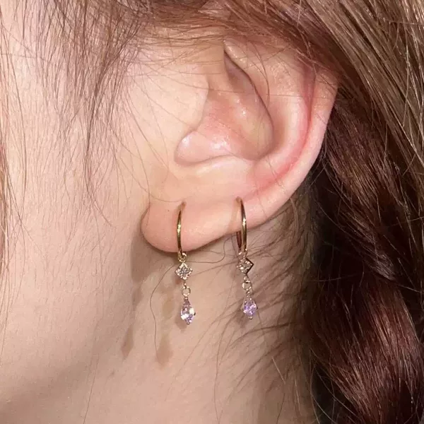 2026 New Style Small Cube Earrings for Women, Light Luxury, Exquisite Niche Design, High-End Feel, Popular Online, Wholesale