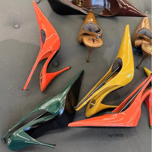 2025���¿���^�����߸�Ь��Ů�\�چ�Ь�r�bЬ��O��ǰ����Ь