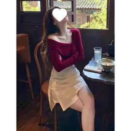 秋季穿搭减龄一整套女装2026新款松弛感红色针织衫高腰裤裙两件套