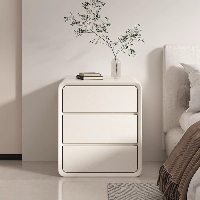 2025 nueva mesa de cabecera de madera maciza simple y moderna pequeña sensación de lujo crema viento dormitorio casero cabecera