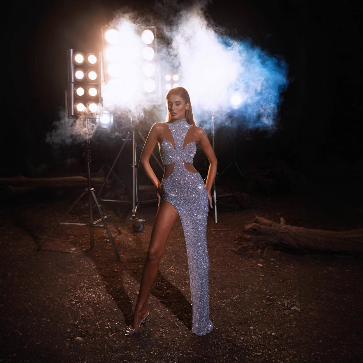 Cross-Border European And American New Super Shiny Rhinestone Evening Low Neck Bodycon Long Tight Strap Dress High-End_ecoleips.com