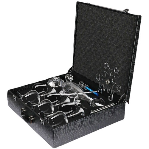 Factory direct sales crystal glass gold foil red wine glass high-end diamond wine glass goblet leather suitcase set on behalf of