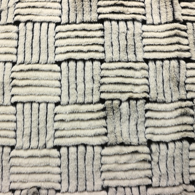 仿毛皮草人造毛皮色织提花BV激光杏条长毛绒大濑兔毛绒布服装面料