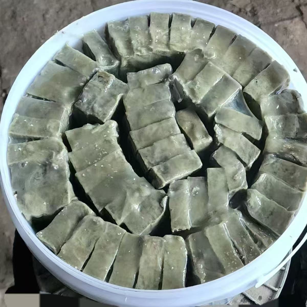 Qingfang Traditional Handmade Stinky Tofu, Old Beijing Style, Large Soft Chunks, Suitable for Serving with Rice, Sauce, or as a Side Dish