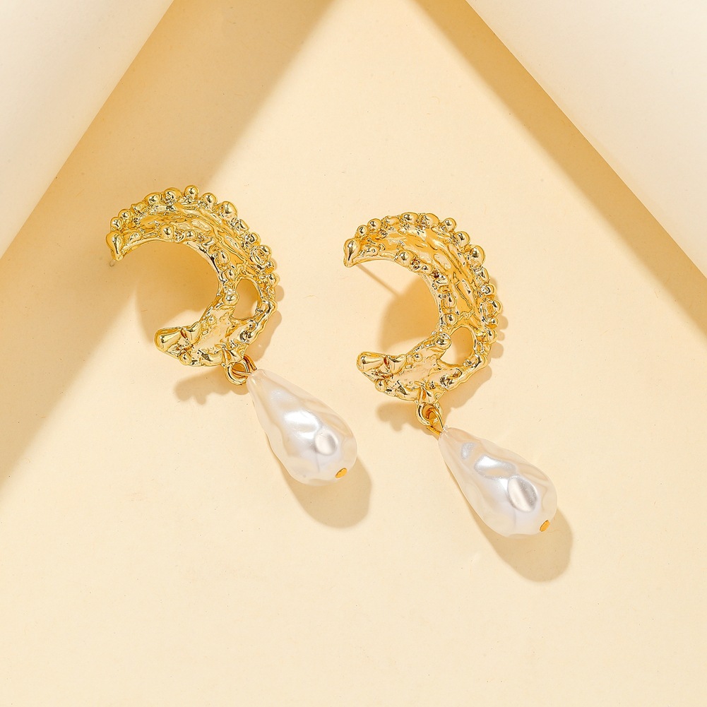 Baroque Water Drop Moon Pearl Alloy Earrings Wholesale display picture 3