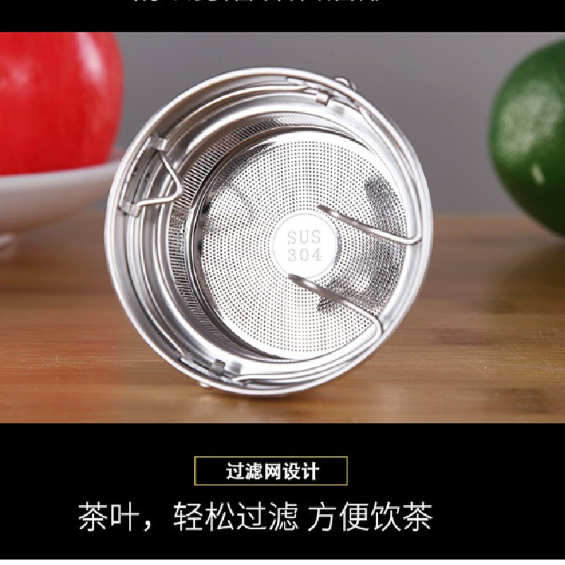 14071972316_648817301