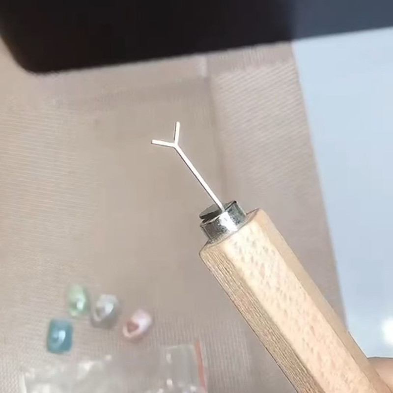 マニキュアラブキャットアイ超電導磁気Y字型キャットアイマグネット特殊吸着マニキュア接着剤マグネット多機能ハート型|undefined