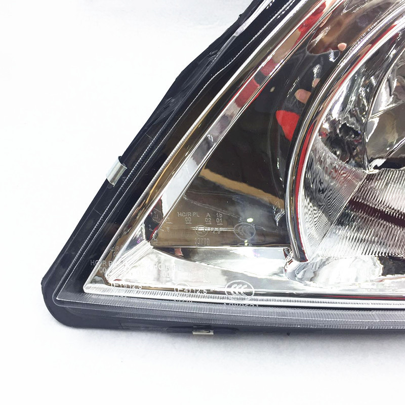 Applicable to Chery 06-09 ruihu headlight assembly old ruihu headlight Tiger 3 headlight assembly original