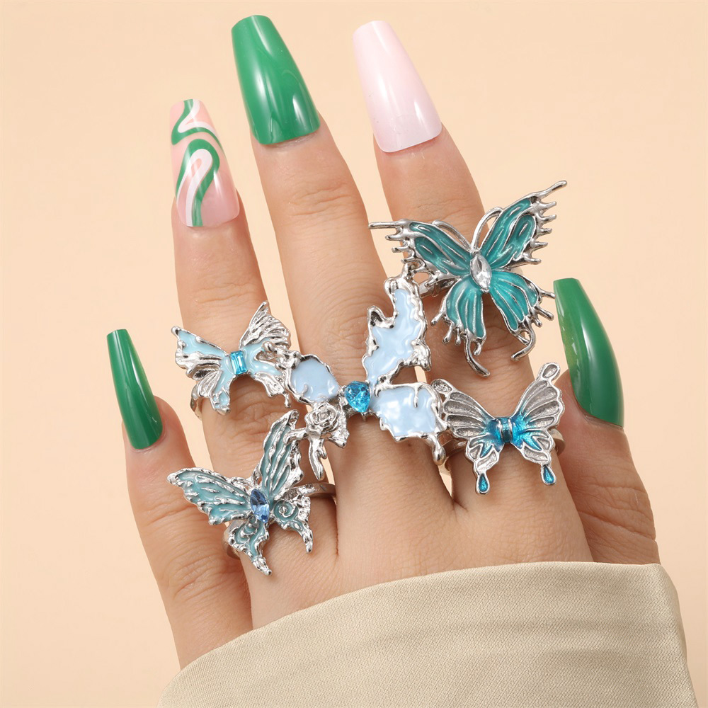 fashionable ring