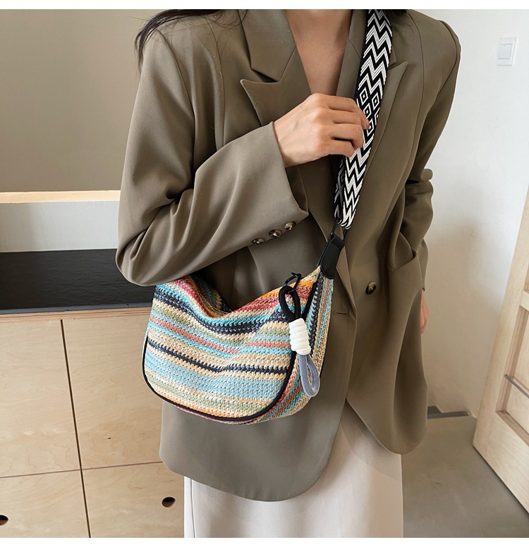 Grass for women with large capacity 2024 new summer niche design woven crossbody dumpling beach bag_voghion.com
