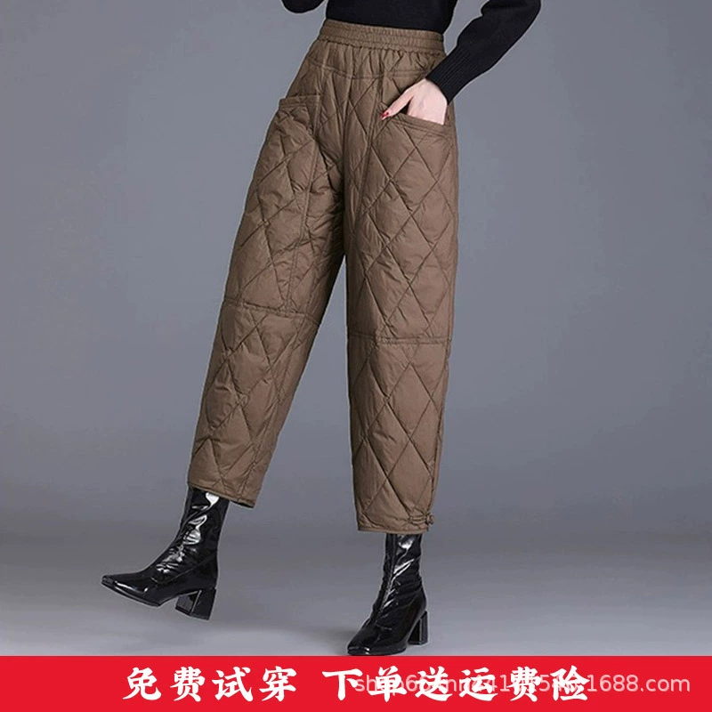 Новые утолщенные легкие хлопковые брюки 2025 года для осени и зимы, теплые укороченные брюки для миниатюрных размеров, свободный крой, прямые брюки больших размеров.