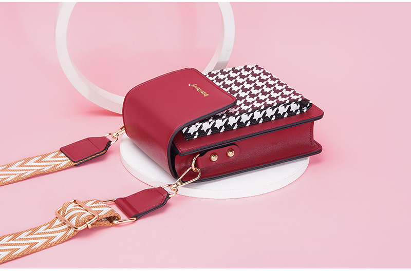 Women's Crossbody Bag Small Square Shoulder Phone Bag Stylish_voghion.com