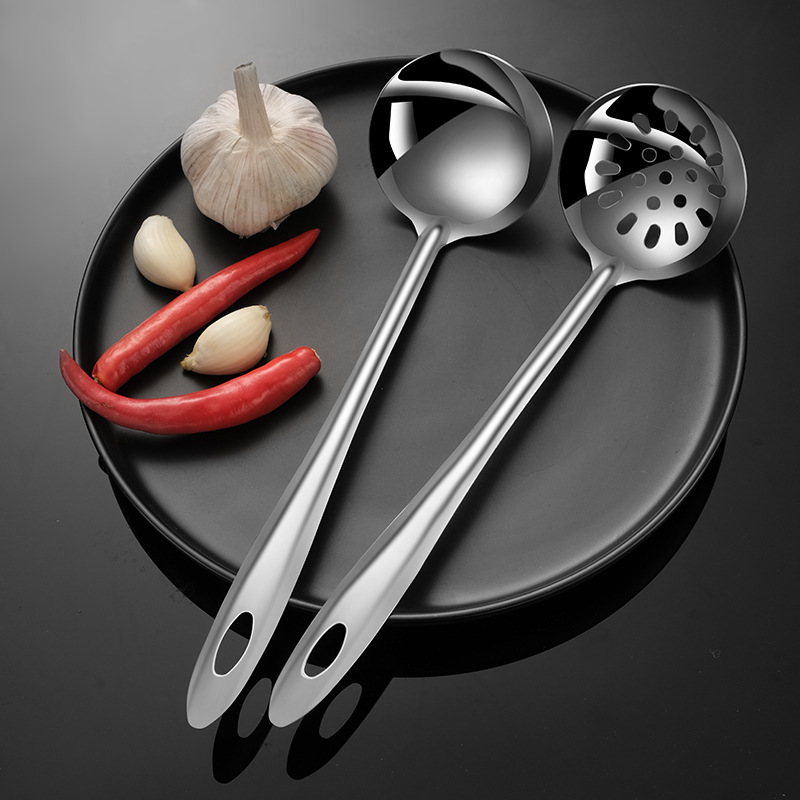 Stainless steel soup ladle kitchen tool smooth body hot pot strainer ladle dedicated to hot pot stove soup ladle