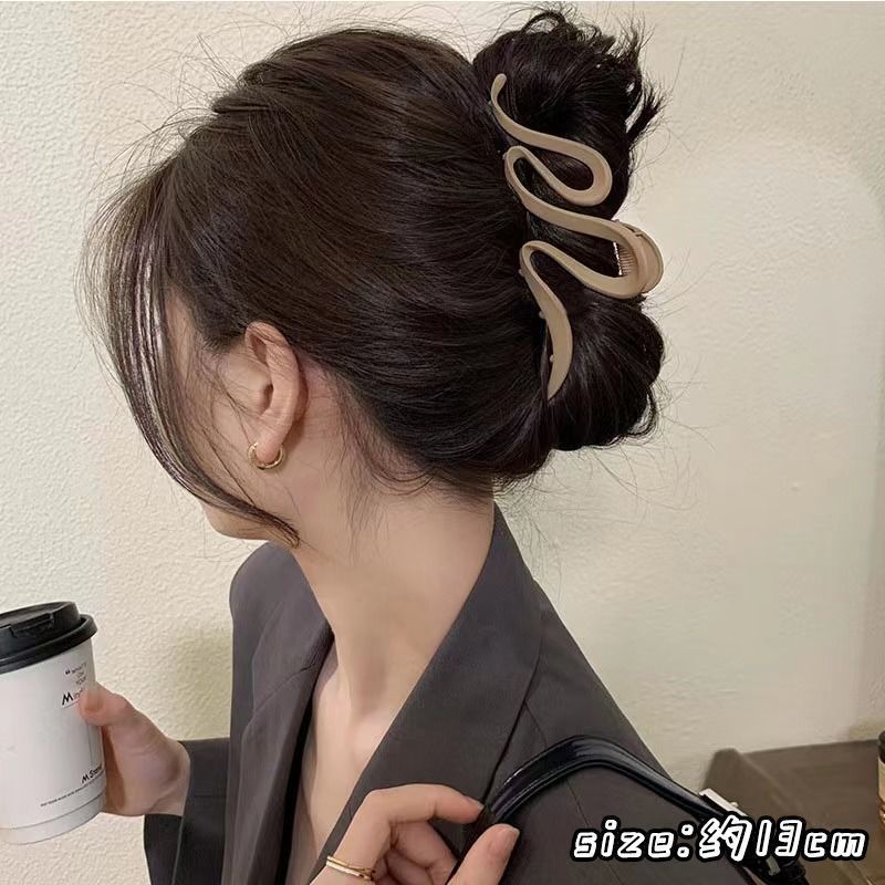 2025 estilo coreano nuevo clip de tiburón grande temperamento elegante pinza para el cabello de alta calidad para mujer